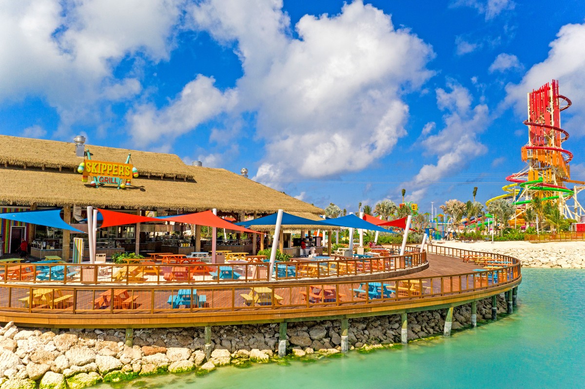  Skipper’s Grill at Perfect Day at CocoCay welcomed its first guests