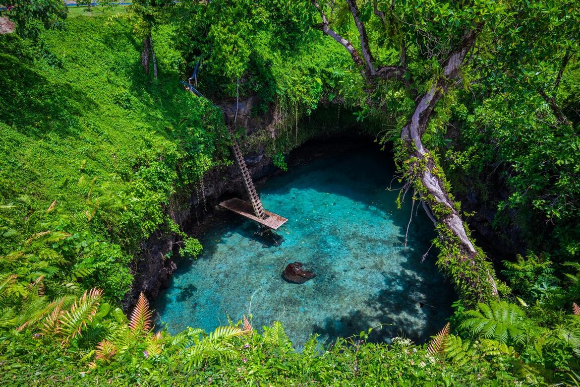 lush Falefa Falls